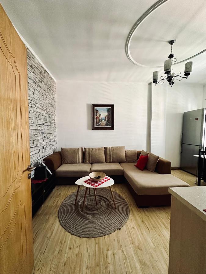 Sleepin Shkoder Apartment Екстериор снимка