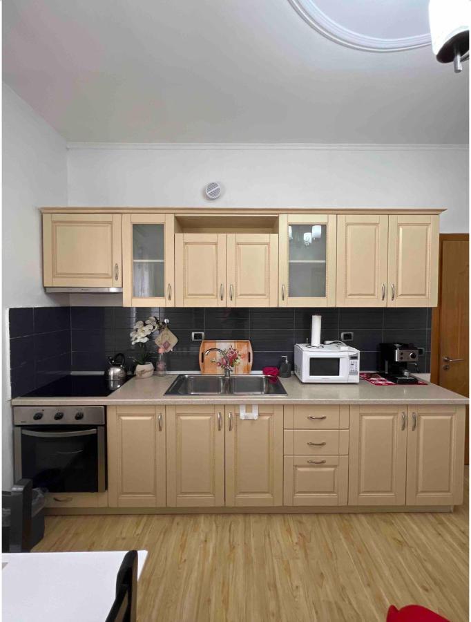 Sleepin Shkoder Apartment Екстериор снимка